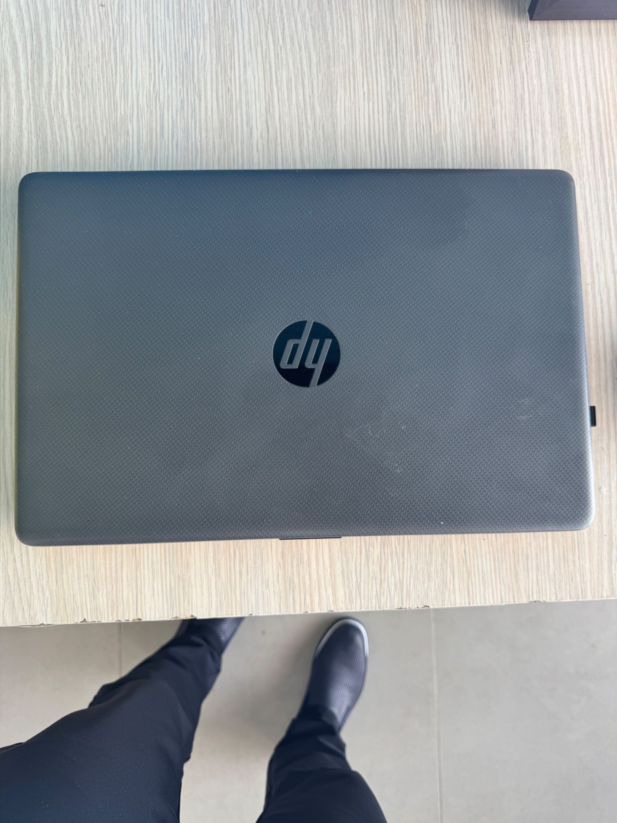 HP noutbuk sotiladi