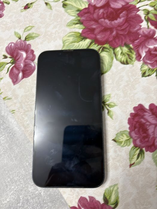 iPhone 13 Midnight Blue•128GB•88% baterie