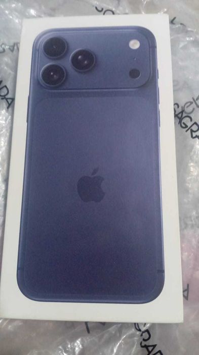 IPhone 17 Max Pro Новый Не вскрытый с Гарантией