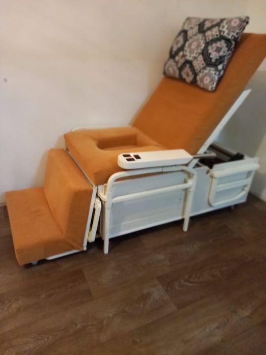 Кровать медицинская с электроприводом