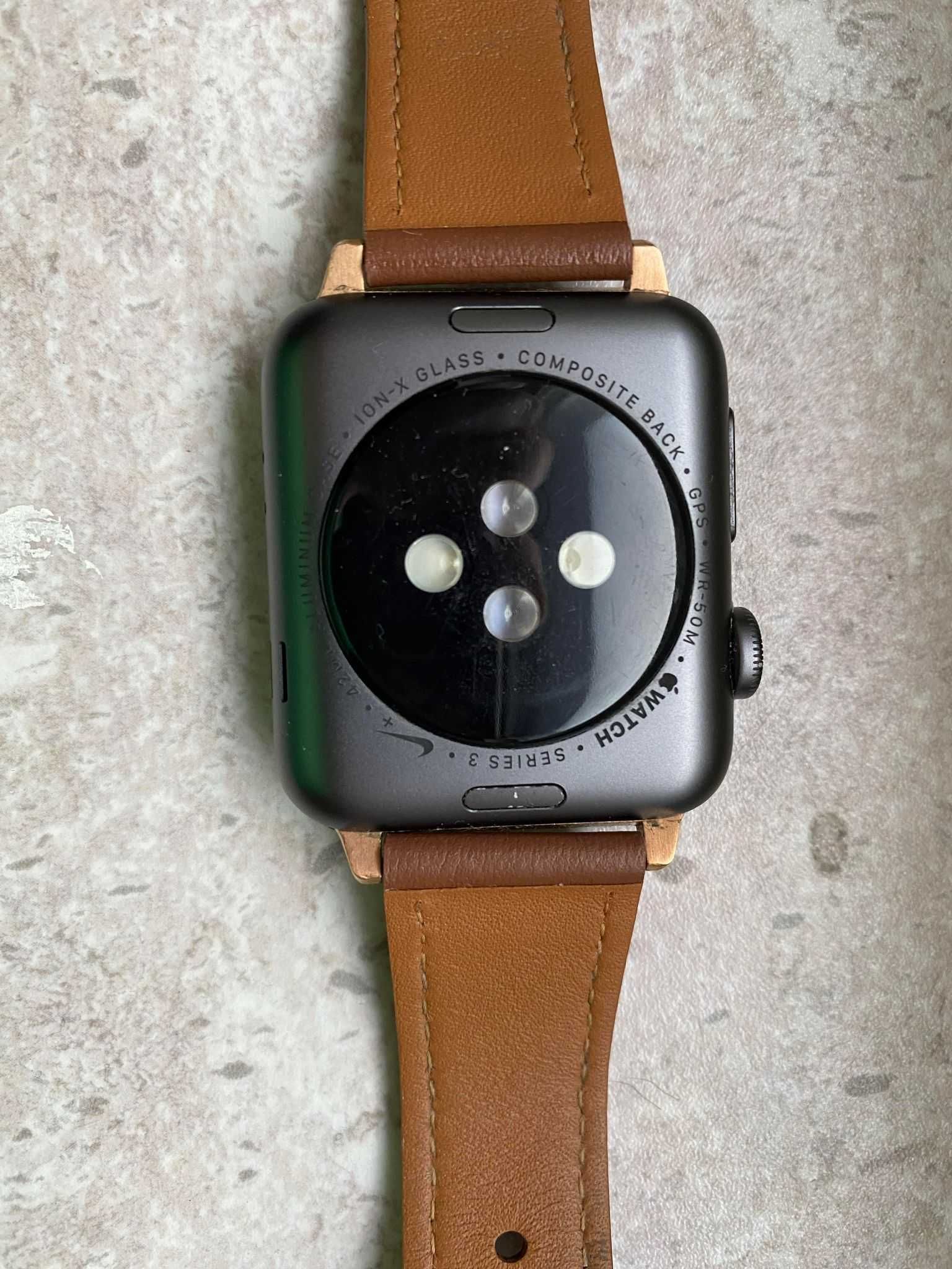 Apple Watch seria 3 Nike