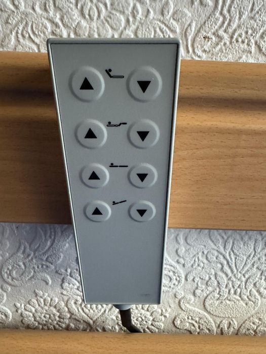 Електрическо болнично легло Ecofit S с антидекубитален матрак