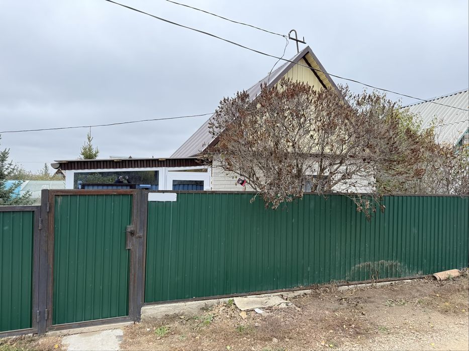 Продам дачный участок с домиком, баней и теплицей