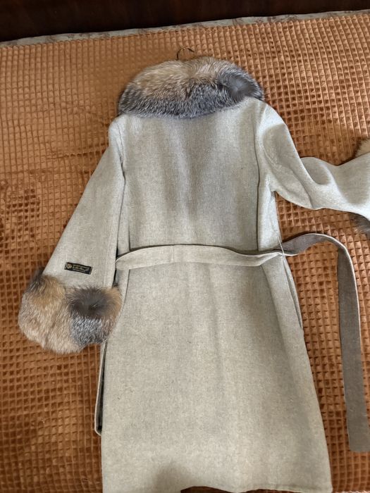 Palton Alpaca cu blana natirala de vulpe