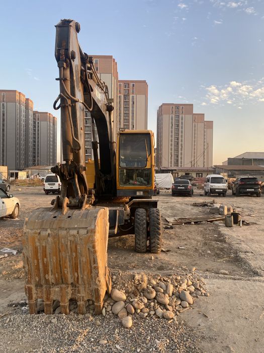 Ekskavator sotiladi samsung