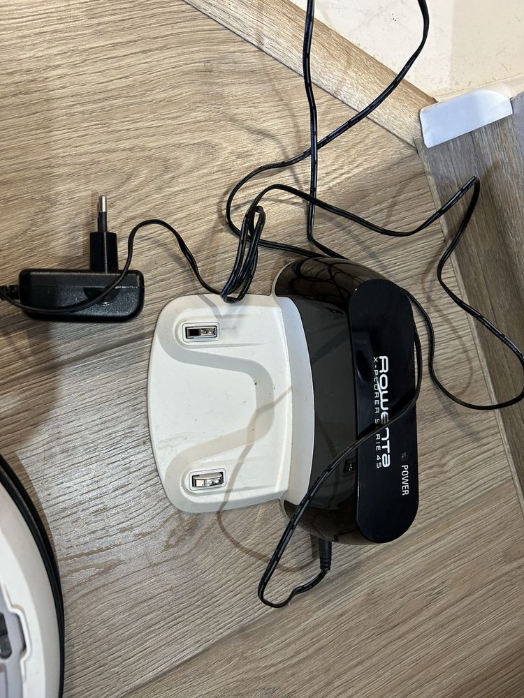 Робот  Rowenta x-plorer