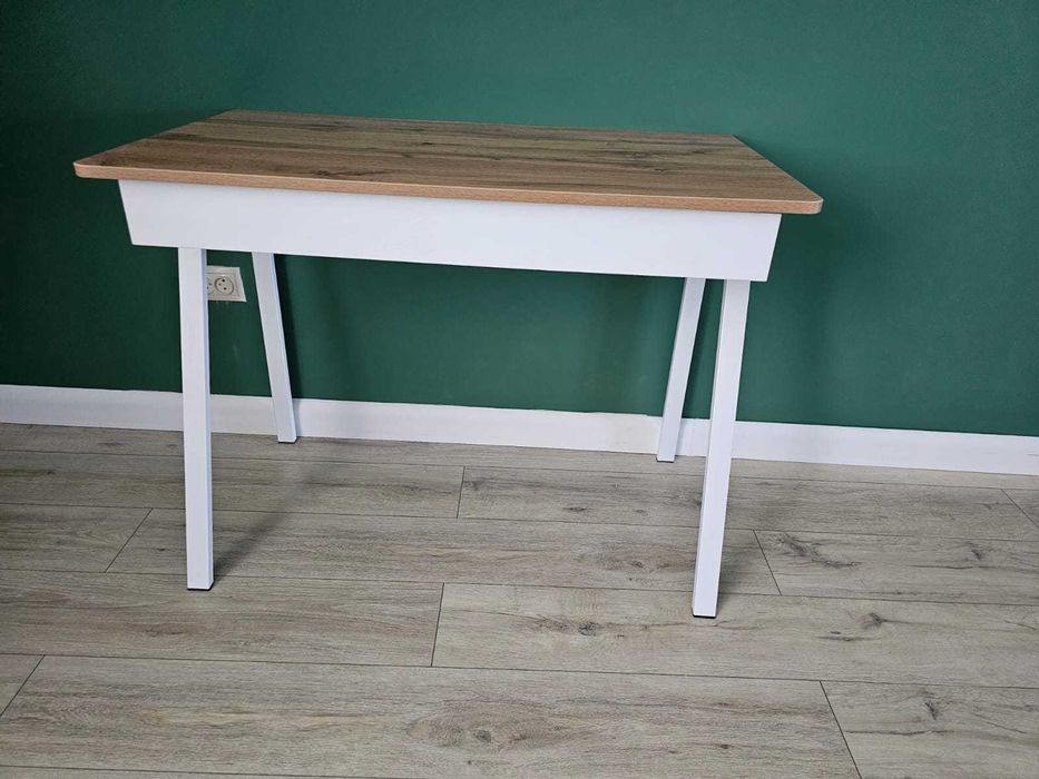 Продам стол в идеальном состоянии