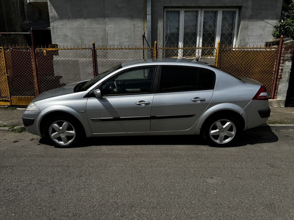 Renault Megane 2.2 2006 1.6 16v GPL