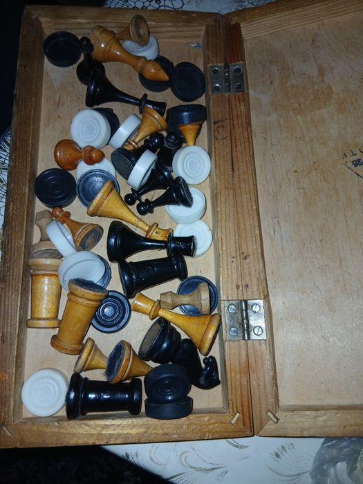 Продам шахматную доску