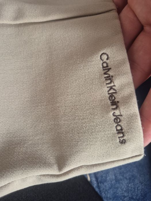 Панталон Calvin Klein Jeans в черен и бежов цвят