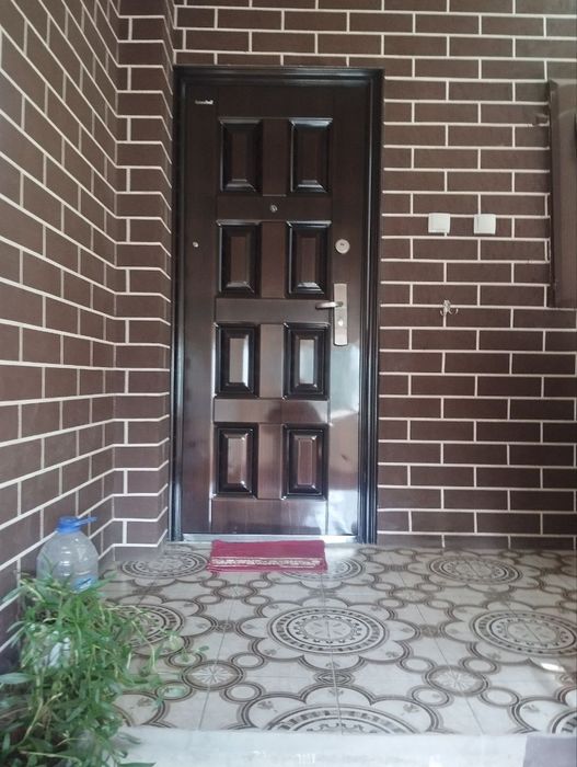 Продаётся 4х комнатная квартира Чилонзор Ц квартал