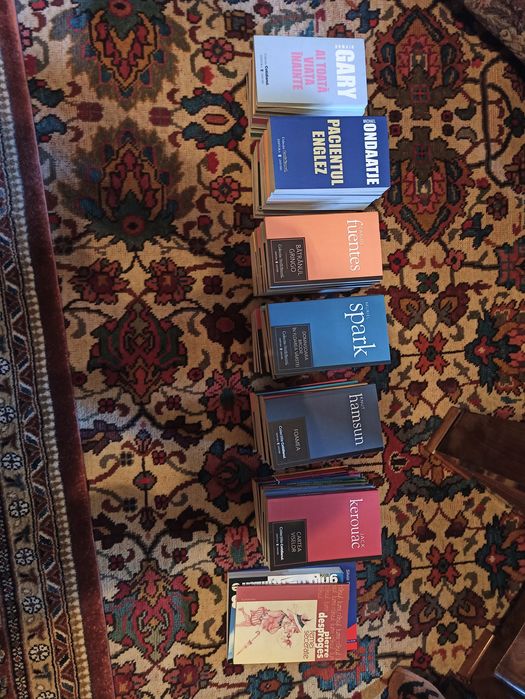 Carti romane - colectia Cotidianul 57 bucati