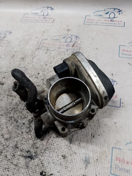 clapeta acceleratie volkswagen golf 5 2009