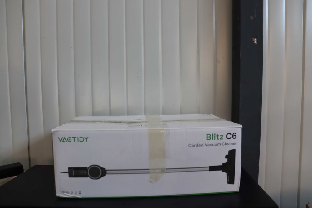 Вертикална прахосмукачка Vactidy Blitz C6 600W с кабел,7m, 600W, 800ml