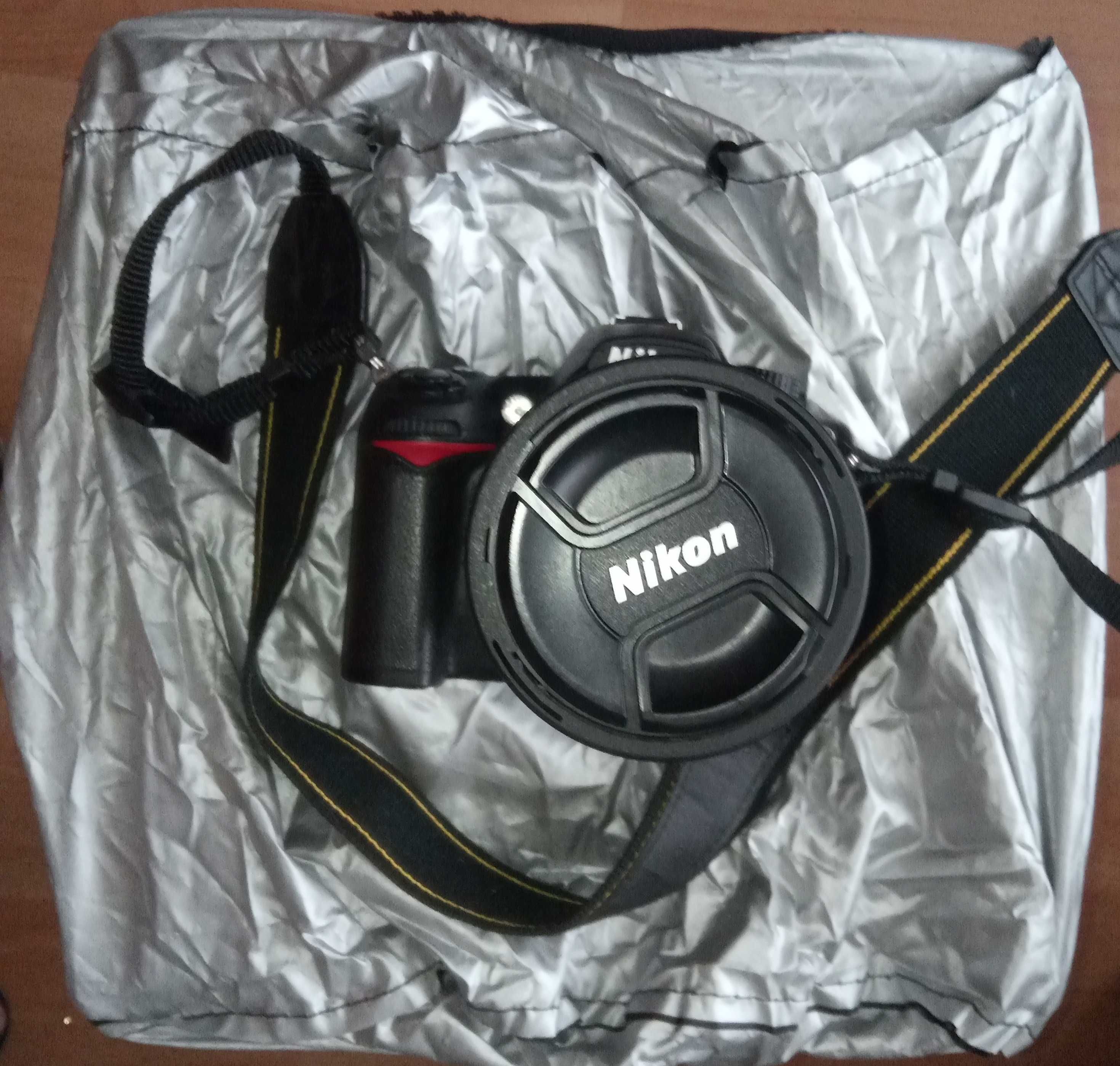 D7000 в идеальном состоянии.