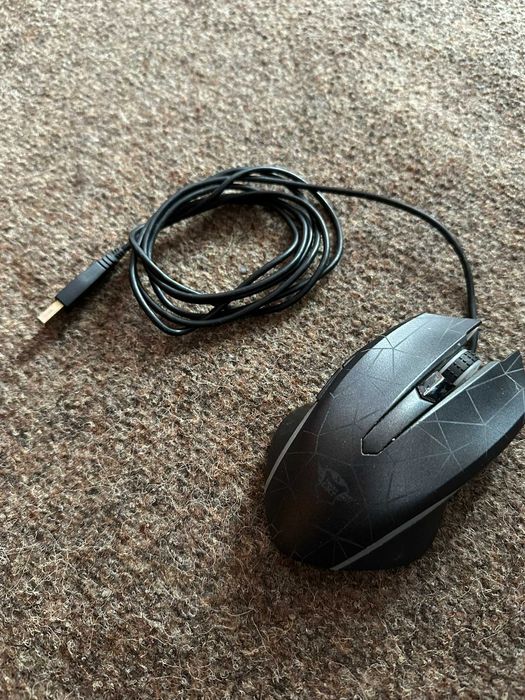 Mouse cu fir Trust Heron GXT170