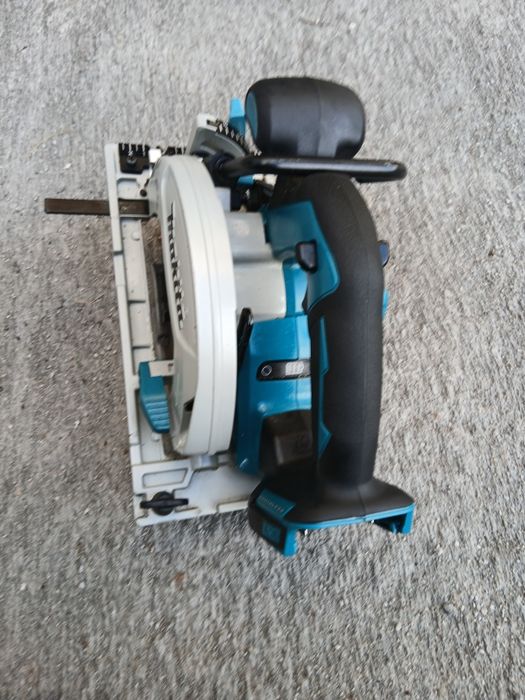 Акумулаторен безчетков циркуляр Makita 18волта