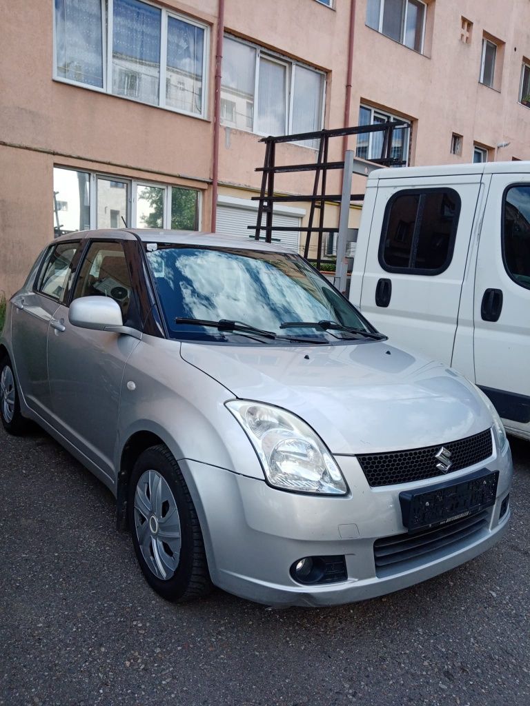 Suzuki Swift 4x4, 1.3 benzină