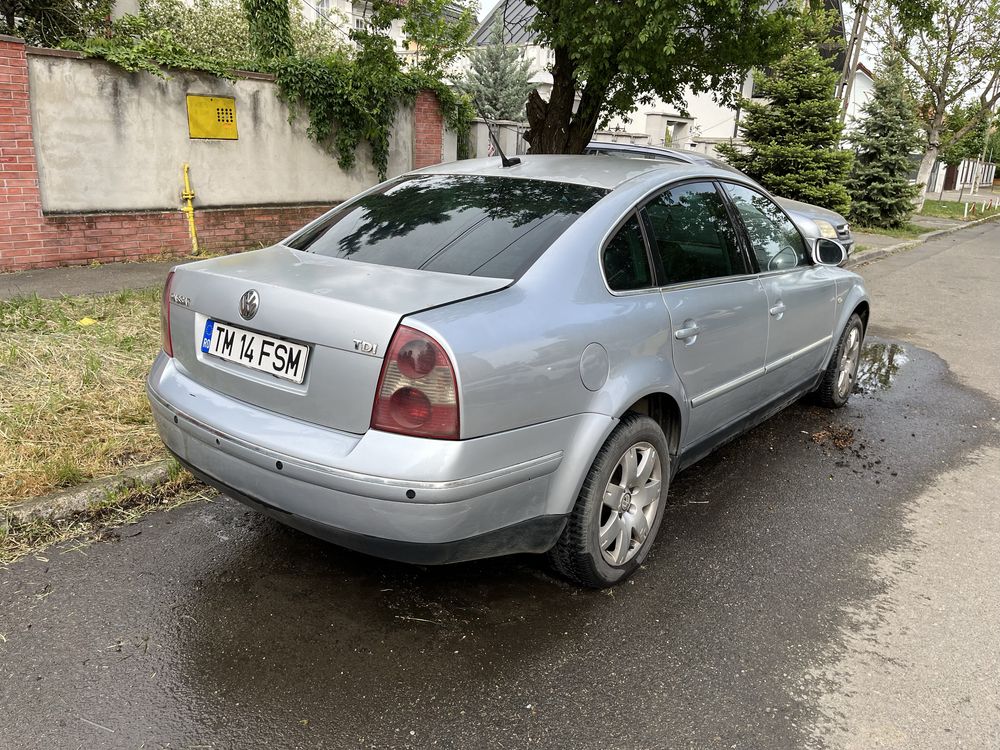 Volkswagen Passat B5.5 Highline. CITITI ANUNTUL!