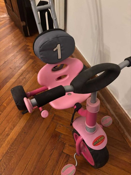 Tricicleta fetita 2-3 ani