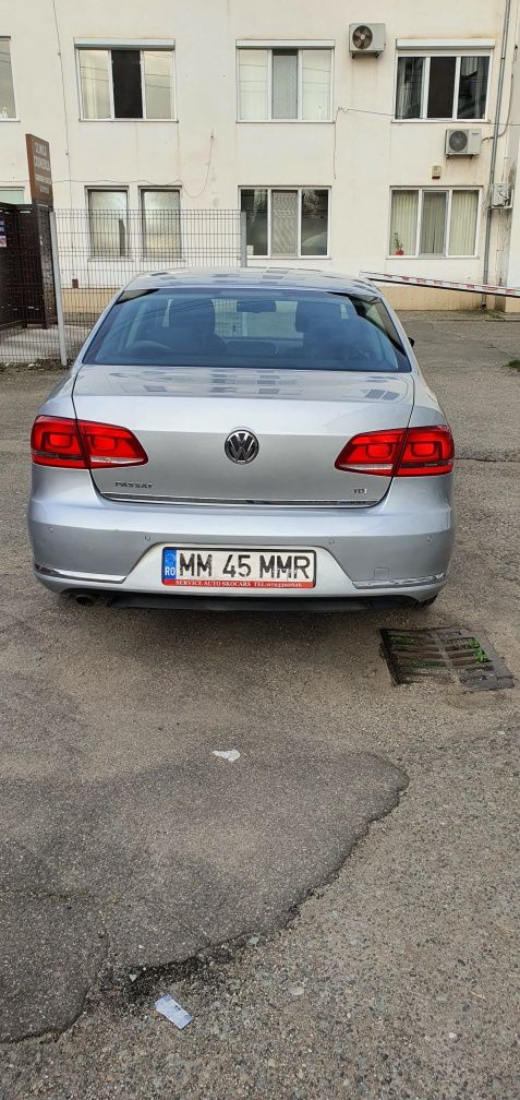 Vand Volkswagen Passat B7 , 1.6 TDI Blue Motion 2011