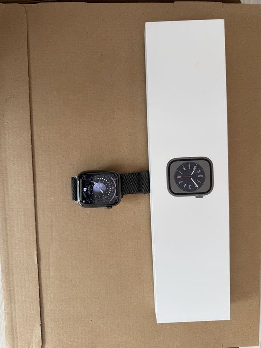 Apple watch series 8, milanese loop full box