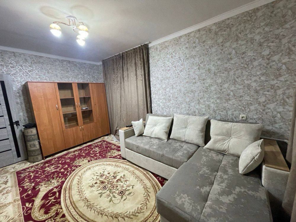 Сдается 2 ком Метро БИЙ Максим Горького
