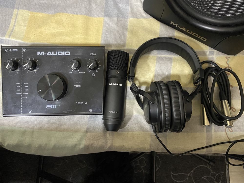 M audio звуковая карта, микрофон, наушники для продажи
