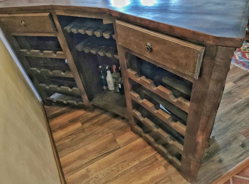 Mobilier bar si comoda  lemn masiv antichitati