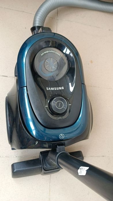 Пылесос Samsung 1800w