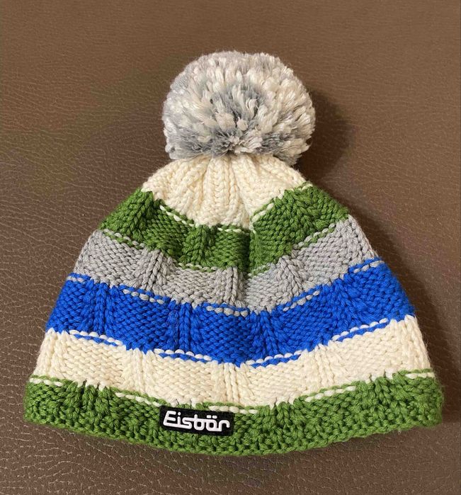 Оригинални мъжки шапки NAPAPIJRI и EISBAR