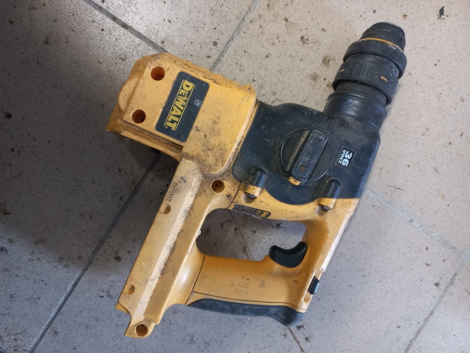 Rotopercutor Dewalt