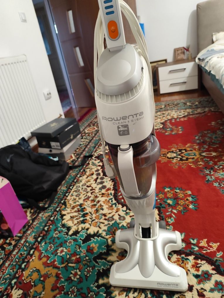 Aspirator cu abur Rowenta Clean and Steam