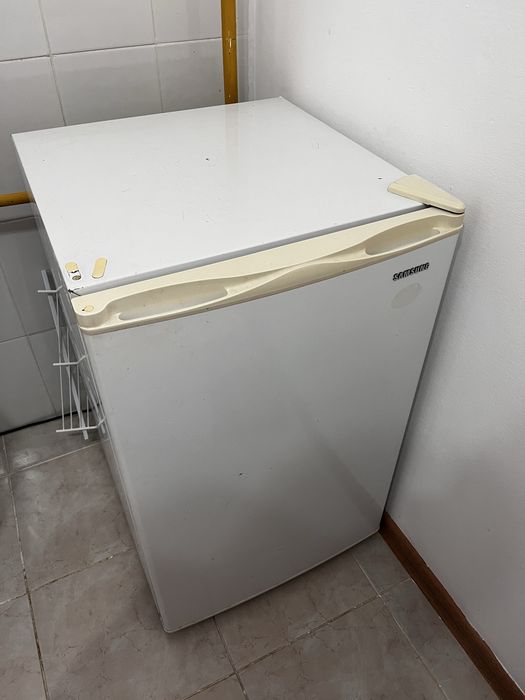 Холодильник б/у