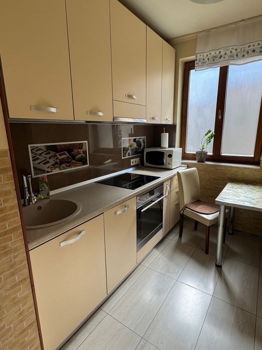 Apartament 3 camere Oradea- zona Rogerius
