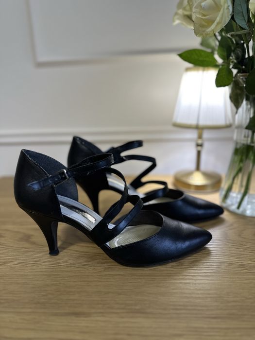 Pantofi de dans din piele