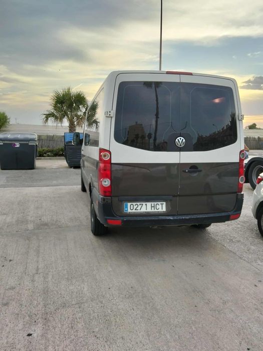 Volkswagen Crafter 35 2.5 TDI 136 Largo