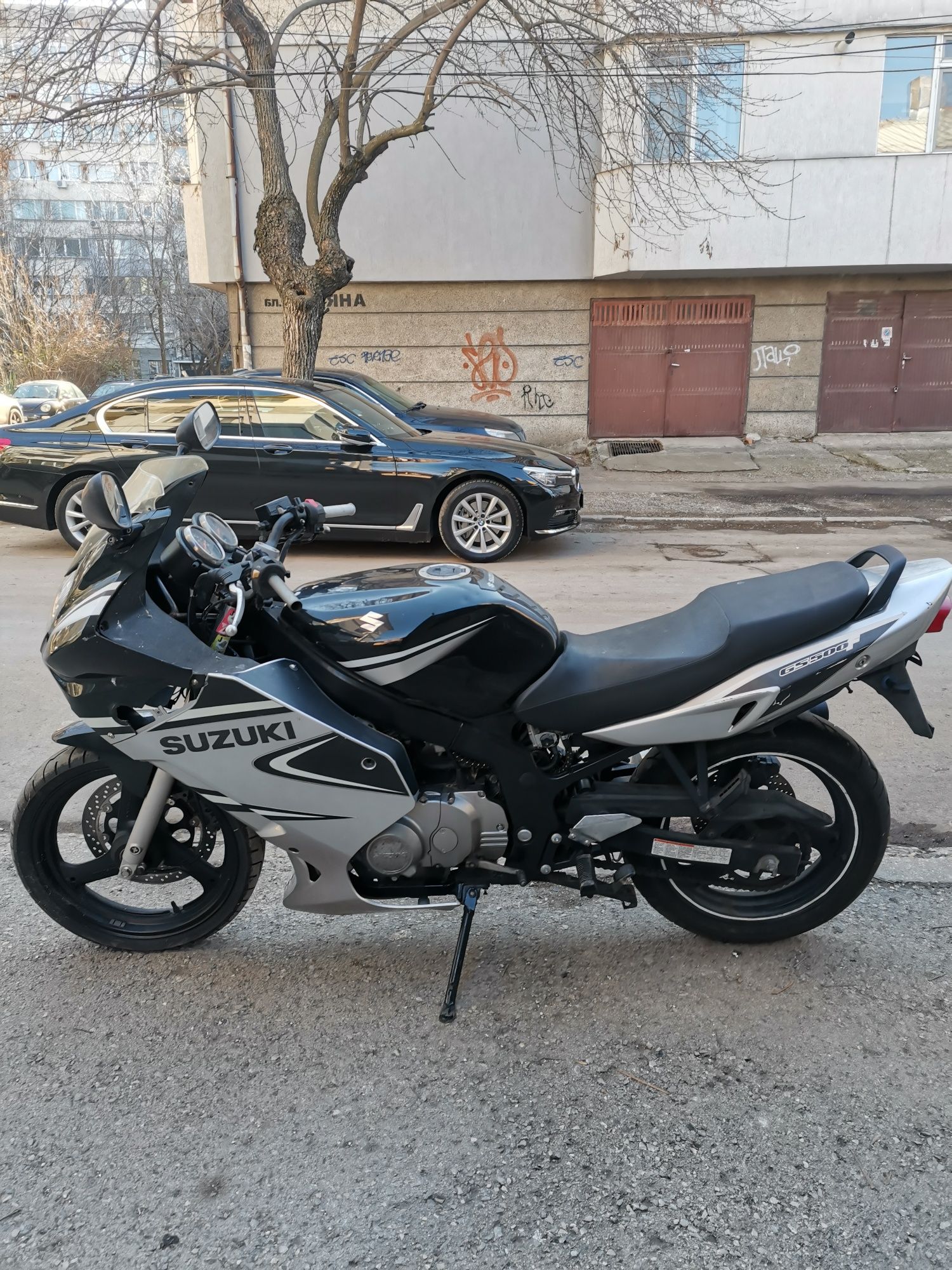 На части Suzuki GS 500 Сузуки гс 500