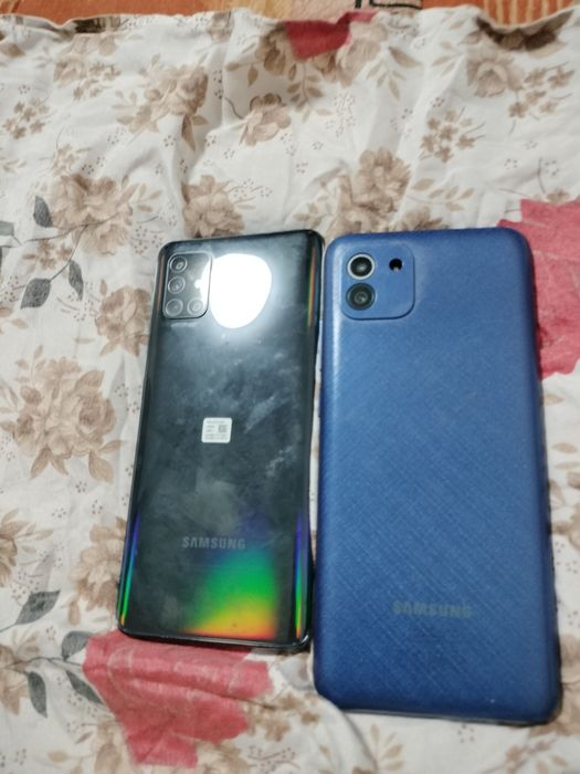 Vand telefon pentru piese