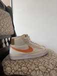 Nike blazer Emb male nr 42