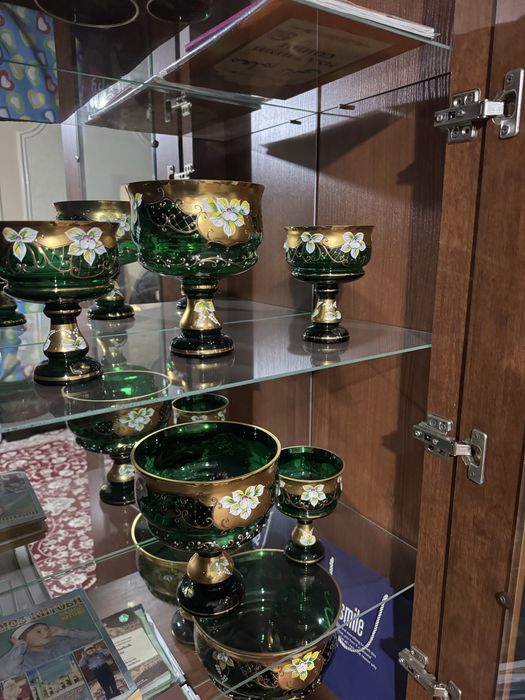 mebel Stenka zal uchun mebel holati yangidek