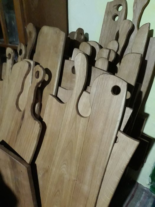 Funduri de bucătărie diferite modele unicate din stejar uscat 100 lei.