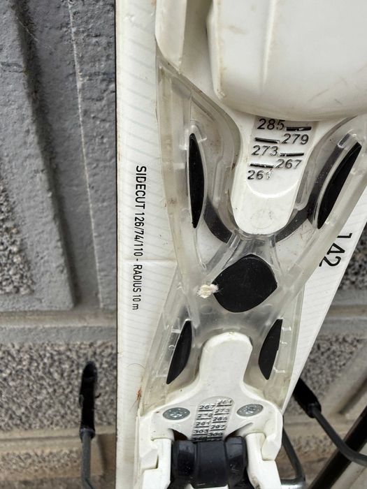 schi rossignol nova 8ca L142cm