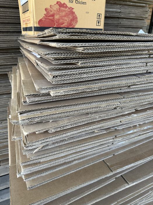 Продам коробки картонные