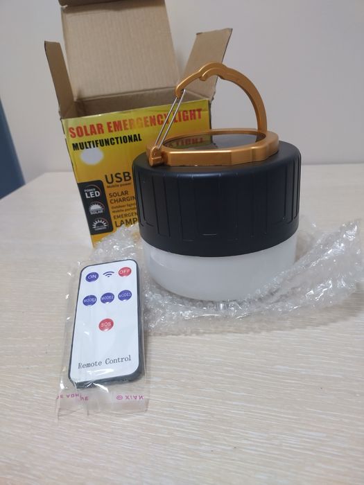 Соларна лампа за къмпинг