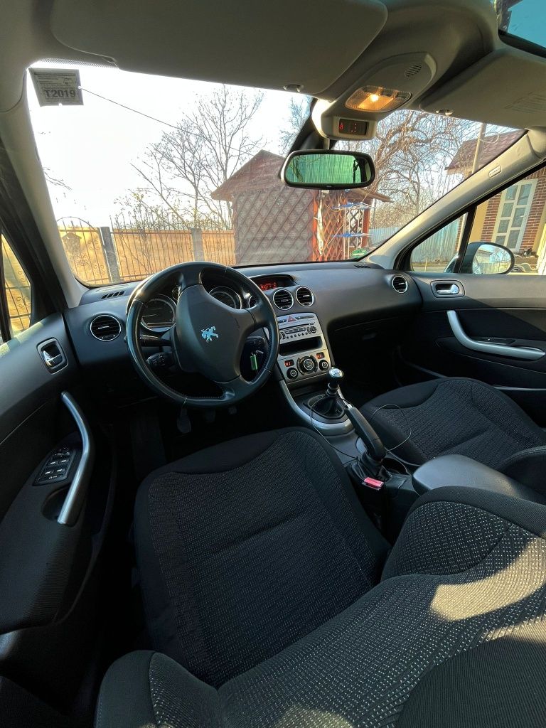 Peugeot 308sw 2011