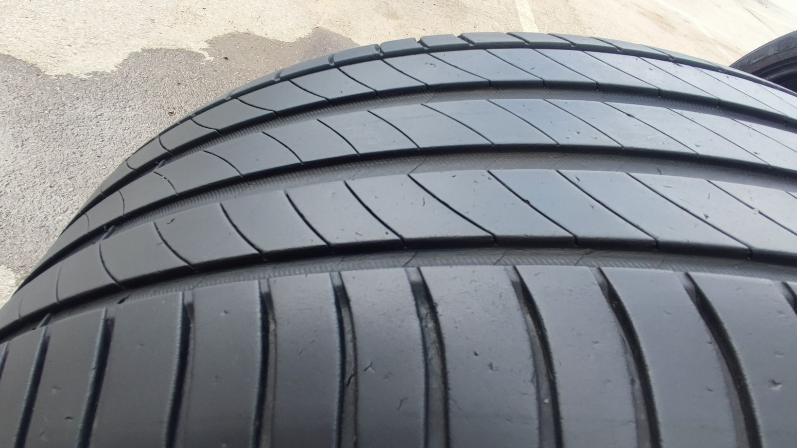 2бр. летни гуми 225/55/17 Michelin Primacy 4 
dot21
6.5mm
Добро състоя