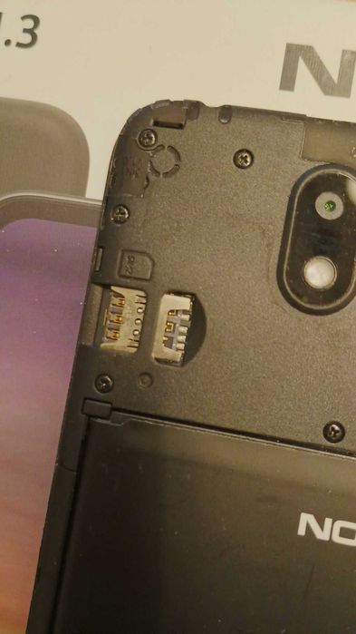 Nokia 13 Dual Smart Android 10 / 8GB 2 SIM  SD card  Мобилни телефони