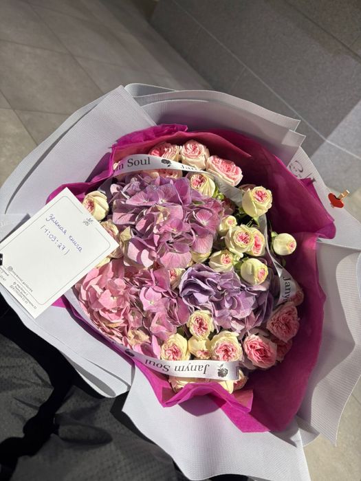 Букет цветов свежий