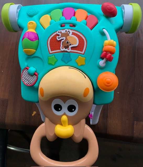 Antemergator si Masa de activitati B-Kids